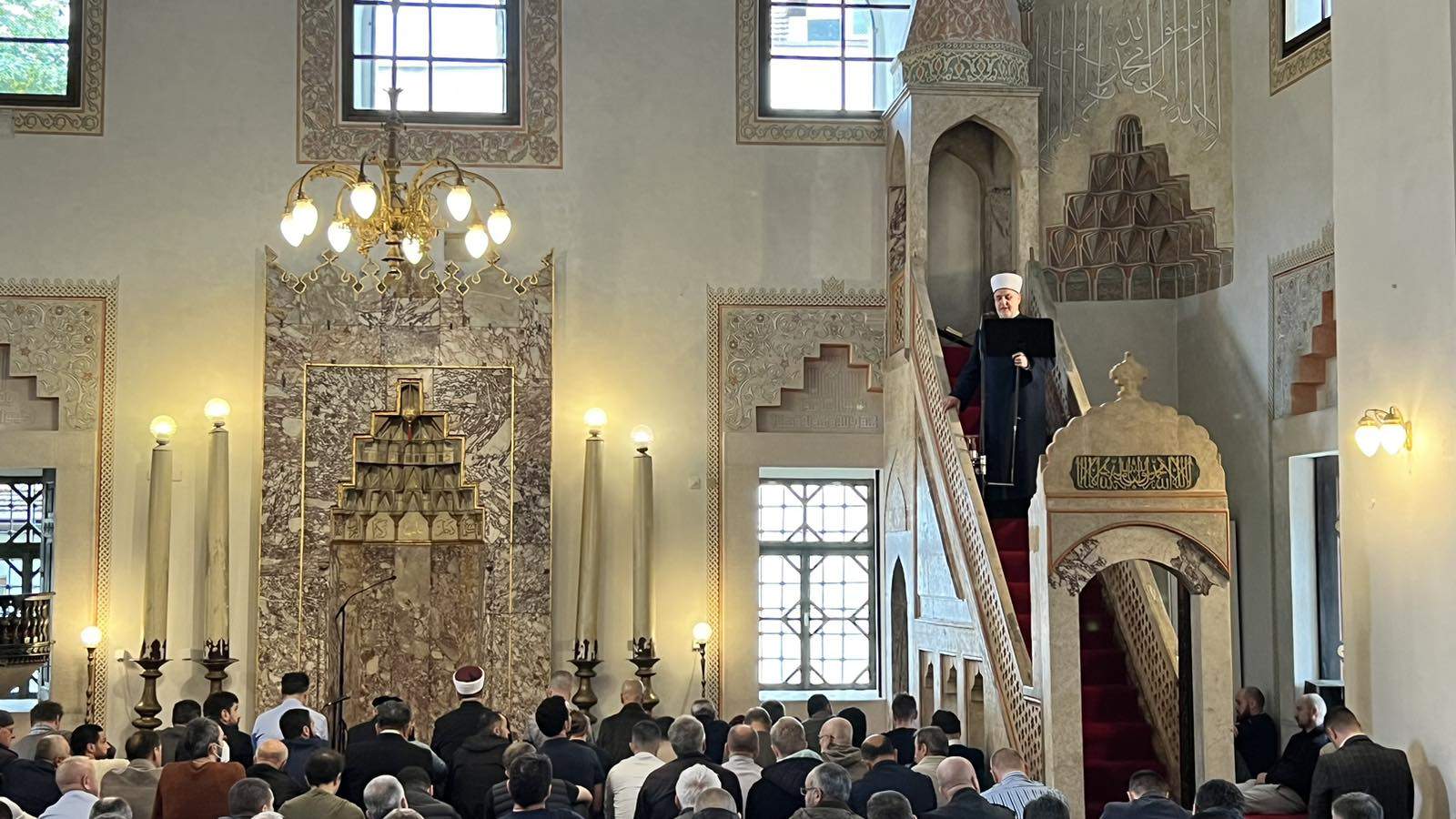 Reisul-ulema 2.jpg - Reisul-ulema Kavazović: Izađite na izbore, dostojanstveno